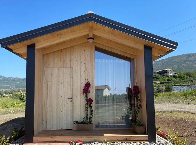 Fishta - Mrizi I Zanave Ferienhaus *